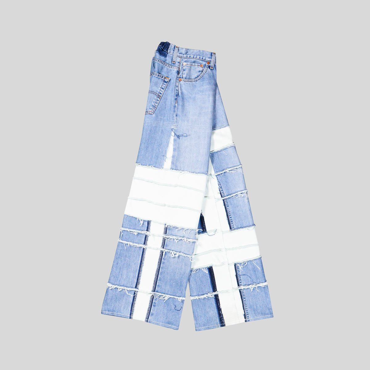 04 | UPCYCLED JEANS - blue & light blue